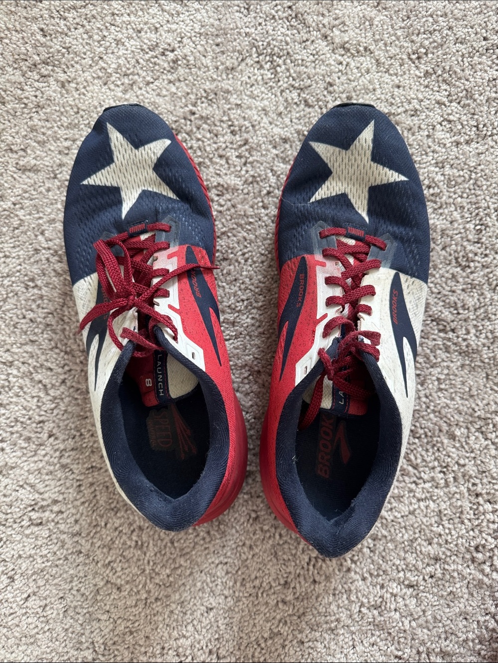 Brooks Men's Racing Shoes in Navy, Red & White Star Accent